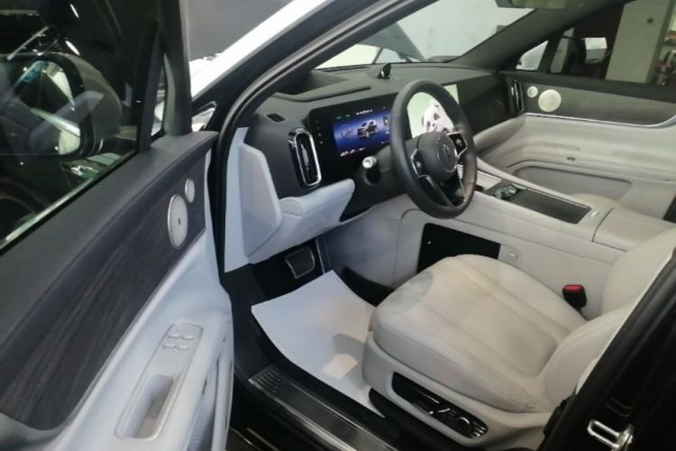 Used Hima AITO M9 2024 Range-Extended Max Edition 42 kWh 6-Seater Version Driver Seat