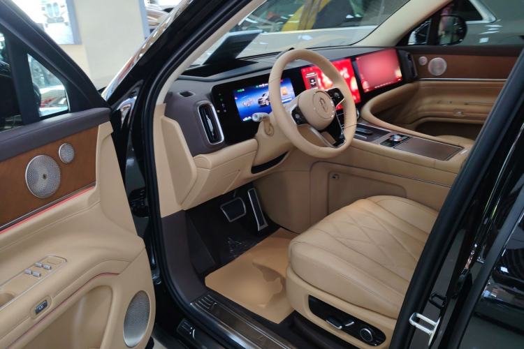 Used Hima AITO M9 2024 Range-Extended Ultra Version 42 kWh 6-Seater Model Driver Seat