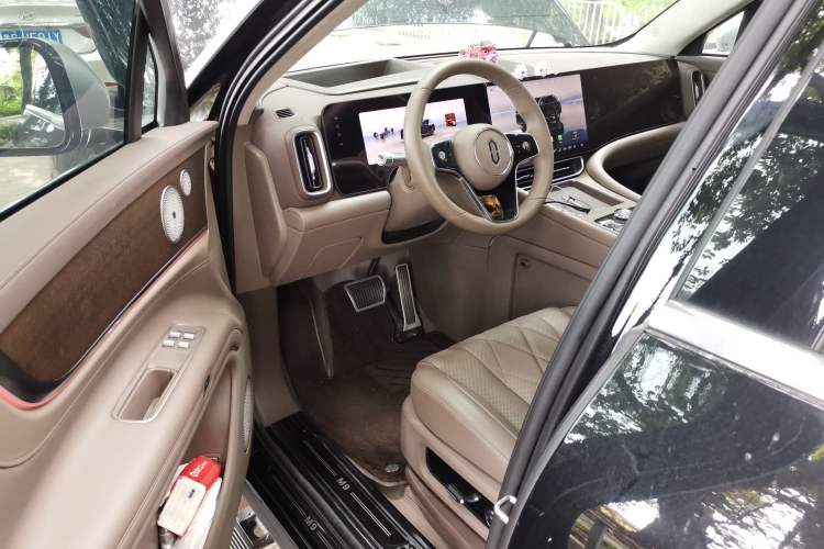 Used Hima AITO M9 2024 Range-Extended Ultra Version 52 kWh 5-Seater Model Driver Seat
