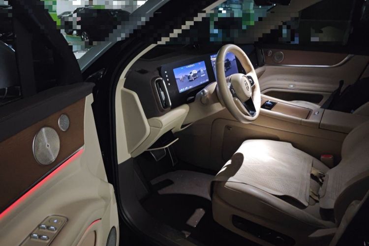 Used Hima AITO M9 2024 Range-Extended Ultra Version 42 kWh 6-Seater Model Driver Seat