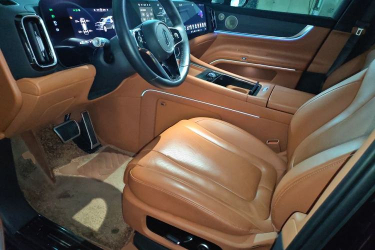 Used Hima AITO M9 2024 Range-Extended Ultra Version 52 kWh 6-Seater Model Driver Seat