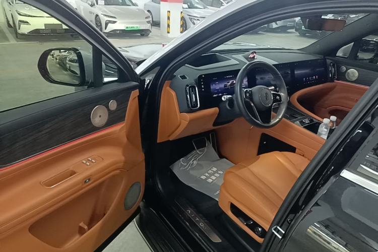 Used Hima AITO M9 2024 Range-Extended Ultra Version 42 kWh 6-Seater Model Driver Seat