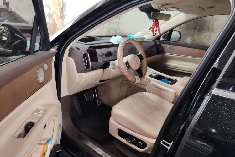 Used Hima AITO M9 2024 Range-Extended Ultra Version 42 kWh 6-Seater Model Driver Seat