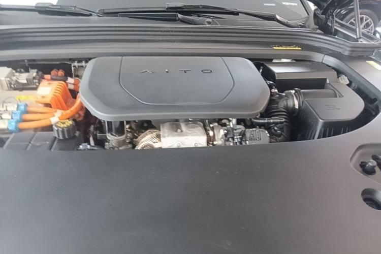 Used Hima AITO M9 2024 Range-Extended Ultra Version 52 kWh 5-Seater Model Engine Bay