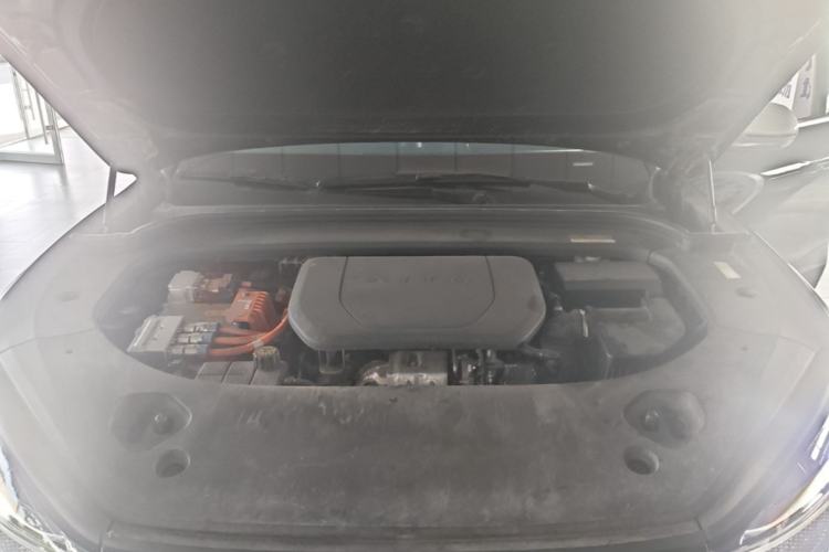 Used Hima AITO M9 2024 Range-Extended Ultra Version 42 kWh 6-Seater Model Engine Bay