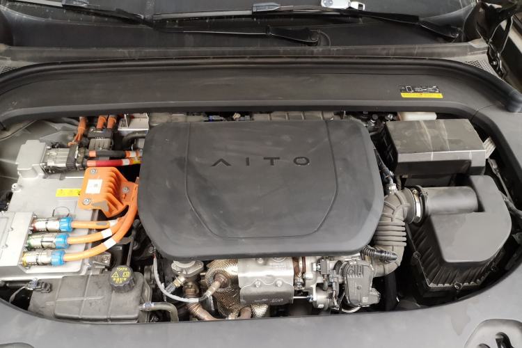 Used Hima AITO M9 2024 Range-Extended Ultra Version 52 kWh 6-Seater Model Engine Bay