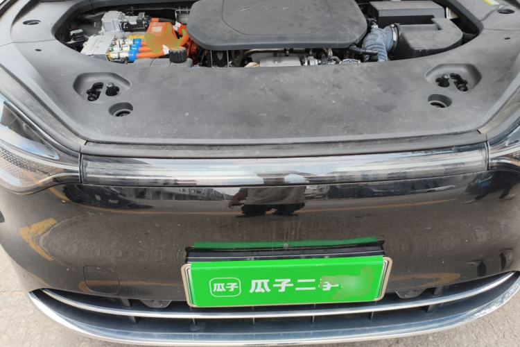 Used Hima AITO M9 2024 Range-Extended Ultra Version 42 kWh 6-Seater Model Engine Bay