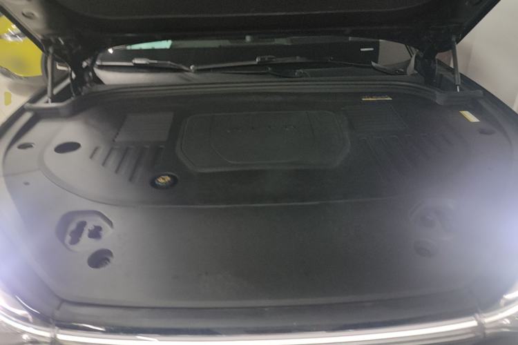 Used Hima AITO M9 2024 Range-Extended Ultra Version 52 kWh 5-Seater Model Engine Bay