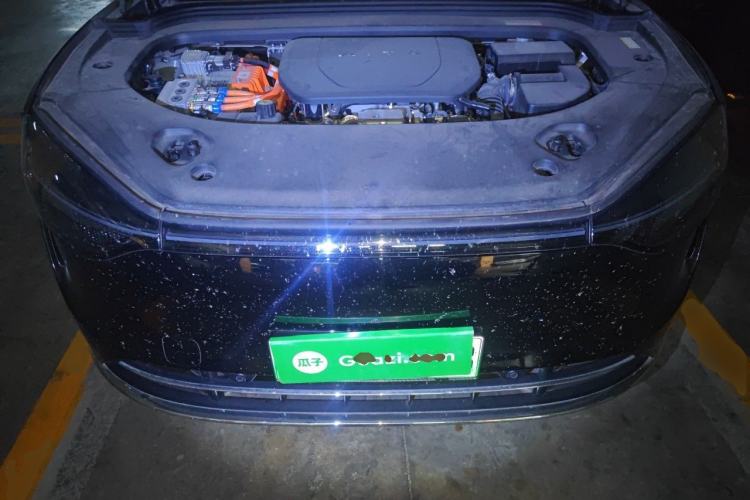 Used Hima AITO M9 2024 Range-Extended Ultra Version 42 kWh 6-Seater Model Engine Bay
