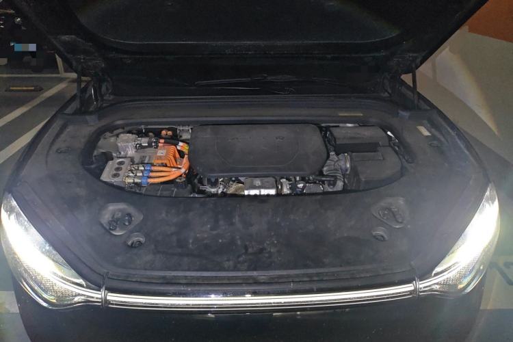 Used Hima AITO M9 2024 Range-Extended Ultra Version 52 kWh 5-Seater Model Engine Bay