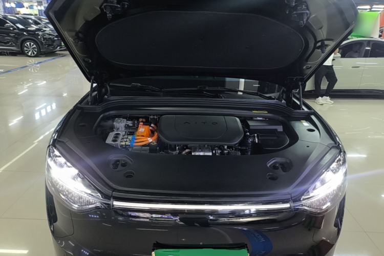 Used Hima AITO M9 2024 Range-Extended Ultra Version 52 kWh 6-Seater Model Engine Bay