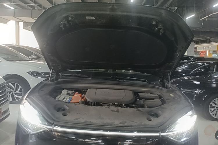 Used Hima AITO M9 2024 Range-Extended Ultra Version 52 kWh 6-Seater Model Engine Bay