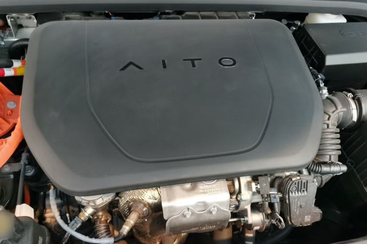 Used Hima AITO M9 2024 Range-Extended Ultra Version 52 kWh 5-Seater Model Engine Bay