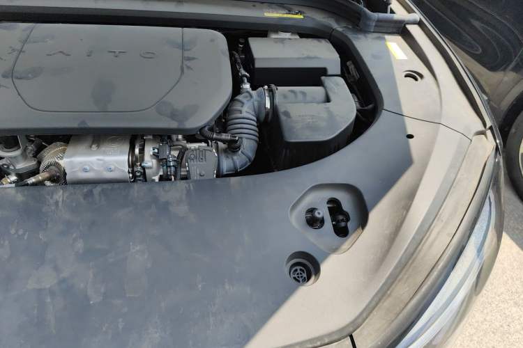 Used Hima AITO M9 2024 Range-Extended Max Edition 42 kWh 6-Seater Version Engine Bay Left