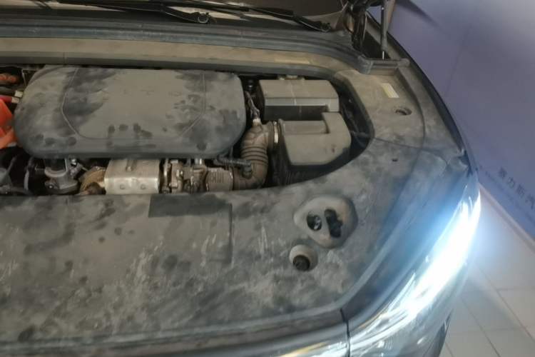 Used Hima AITO M9 2024 Range-Extended Max Edition 52 kWh 6-Seater Version Engine Bay Left