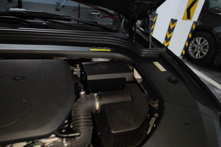 Used Hima AITO M9 2024 Range-Extended Max Edition 42 kWh 5-Seater Version Engine Bay Left