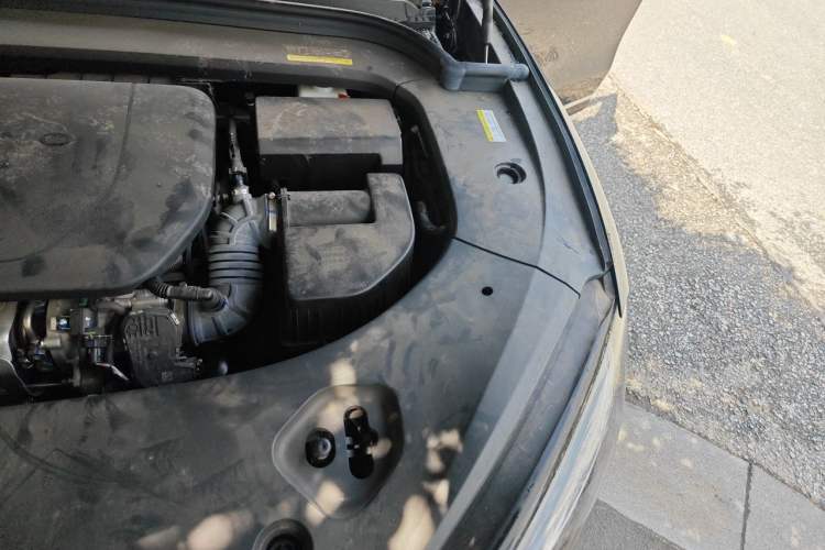 Used Hima AITO M9 2024 Range-Extended Max Edition 42 kWh 6-Seater Version Engine Bay Left