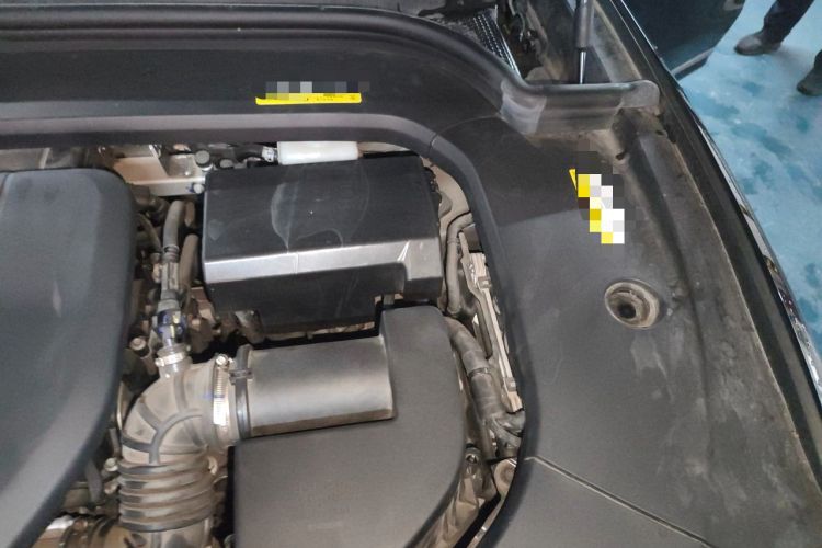 Used Hima AITO M9 2024 Range-Extended Ultra Version 42 kWh 6-Seater Model Engine Bay Left