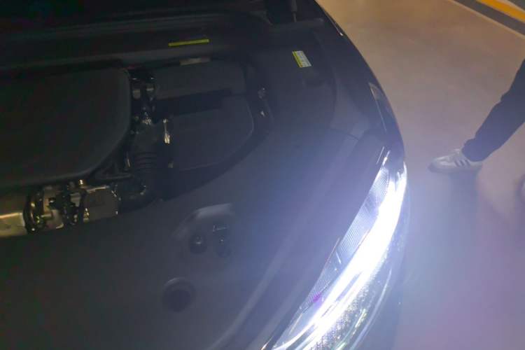 Used Hima AITO M9 2024 Range-Extended Max Edition 42 kWh 6-Seater Version Engine Bay Left