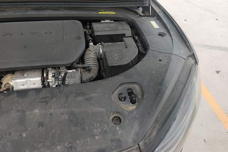 Used Hima AITO M9 2024 Range-Extended Max Edition 52 kWh 5-Seater Version Engine Bay Left