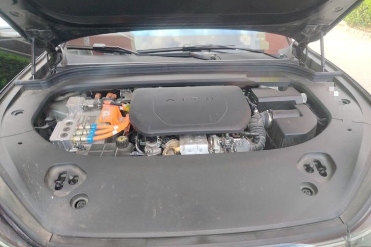 Used Hima AITO M9 2024 Range-Extended Ultra Version 52 kWh 5-Seater Model Engine Bay