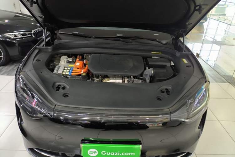 Used Hima AITO M9 2024 Range-Extended Ultra Version 52 kWh 6-Seater Model Engine Bay