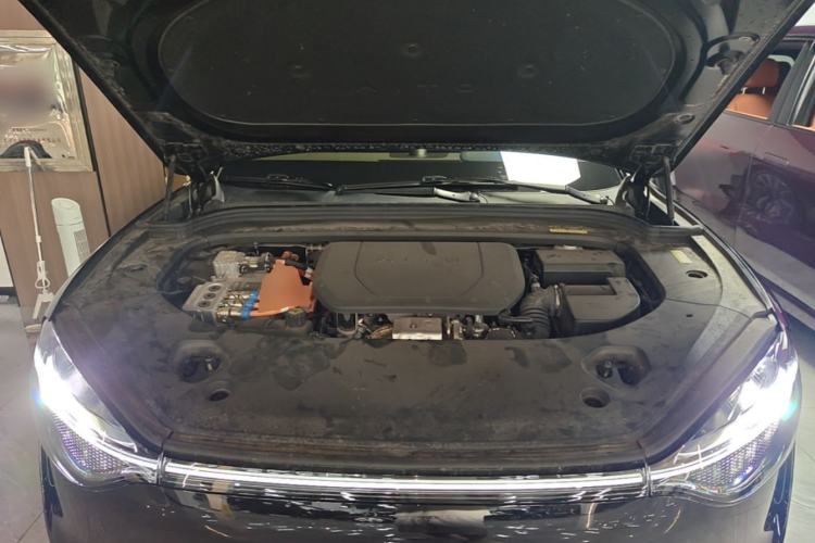 Used Hima AITO M9 2024 Range-Extended Max Edition 52 kWh 6-Seater Version Engine Bay