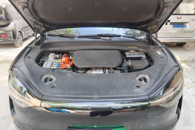 Used Hima AITO M9 2024 Range-Extended Ultra Version 42 kWh 6-Seater Model Engine Bay
