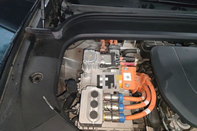 Used Hima AITO M9 2024 Range-Extended Ultra Version 42 kWh 6-Seater Model Engine Bay Right