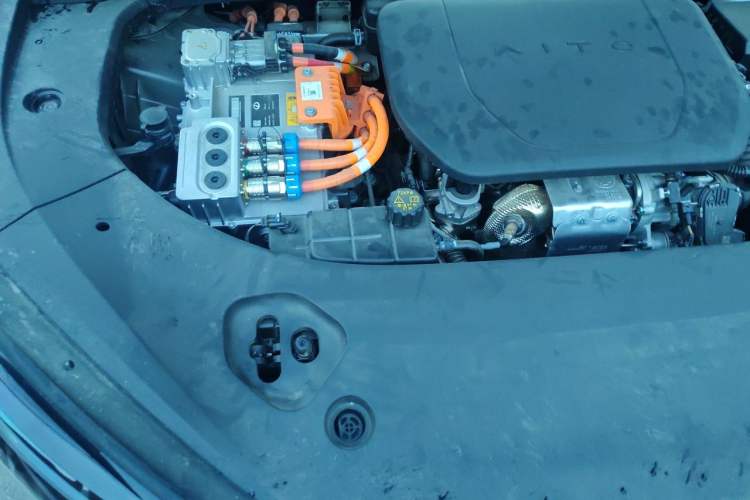 Used Hima AITO M9 2024 Range-Extended Max Edition 52 kWh 6-Seater Version Engine Bay Right