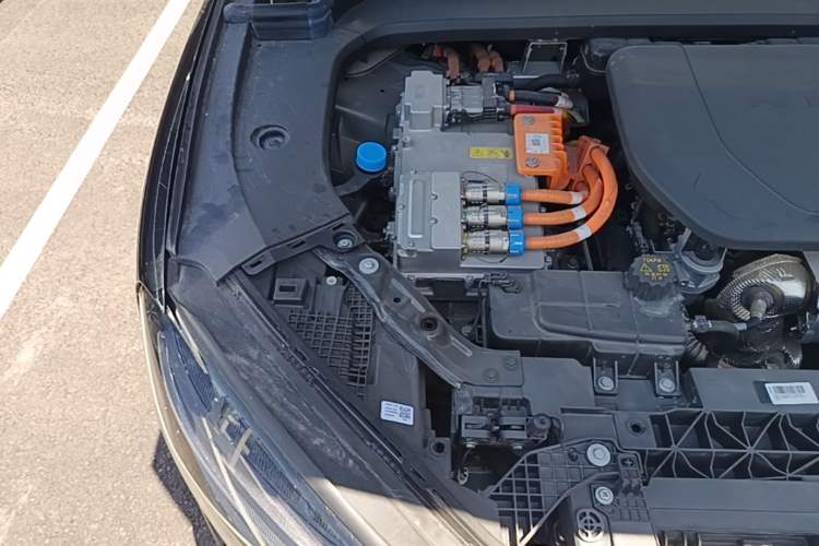 Used Hima AITO M9 2024 Range-Extended Max Edition 42 kWh 6-Seater Version Engine Bay Right