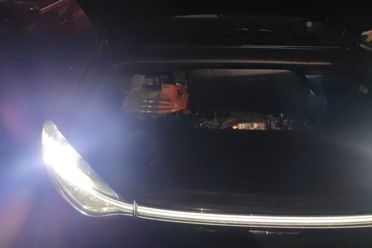 Used Hima AITO M9 2024 Range-Extended Ultra Version 42 kWh 6-Seater Model Engine Bay Right