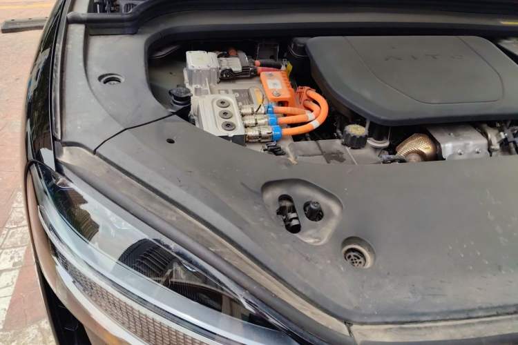Used Hima AITO M9 2024 Range-Extended Max Edition 42 kWh 6-Seater Version Engine Bay Right