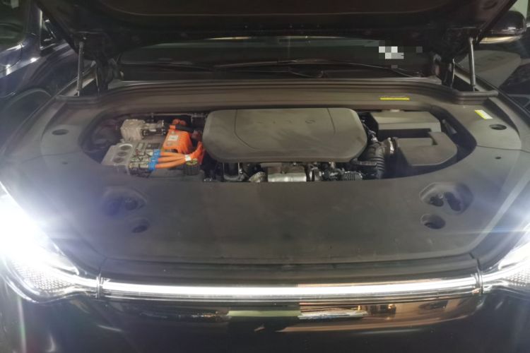 Used Hima AITO M9 2024 Range-Extended Ultra Version 52 kWh 5-Seater Model Engine Bay