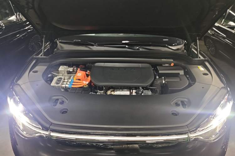 Used Hima AITO M9 2024 Range-Extended Max Edition 42 kWh 6-Seater Version Engine Bay