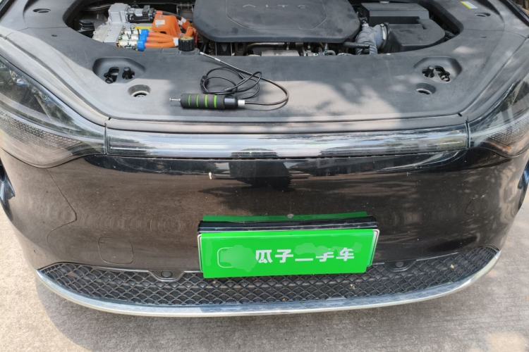 Used Hima AITO M9 2024 Range-Extended Ultra Version 42 kWh 6-Seater Model Engine Bay
