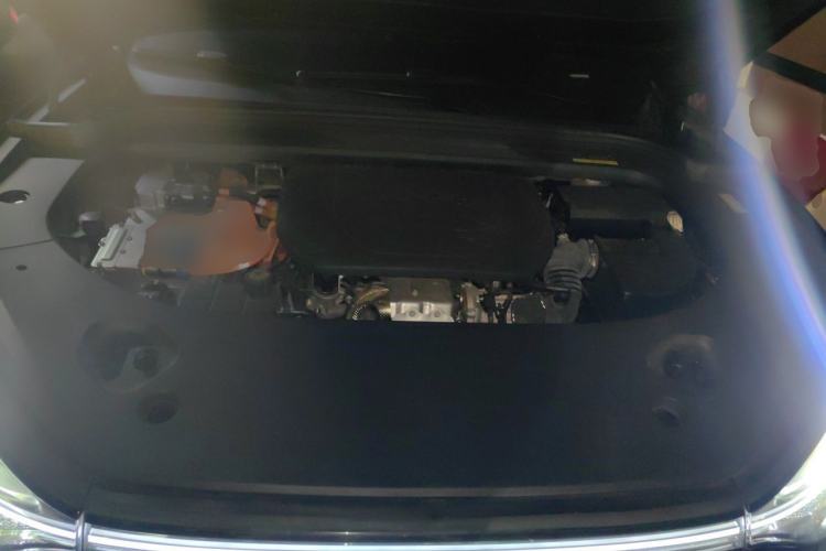 Used Hima AITO M9 2024 Range-Extended Ultra Version 42 kWh 6-Seater Model Engine Bay
