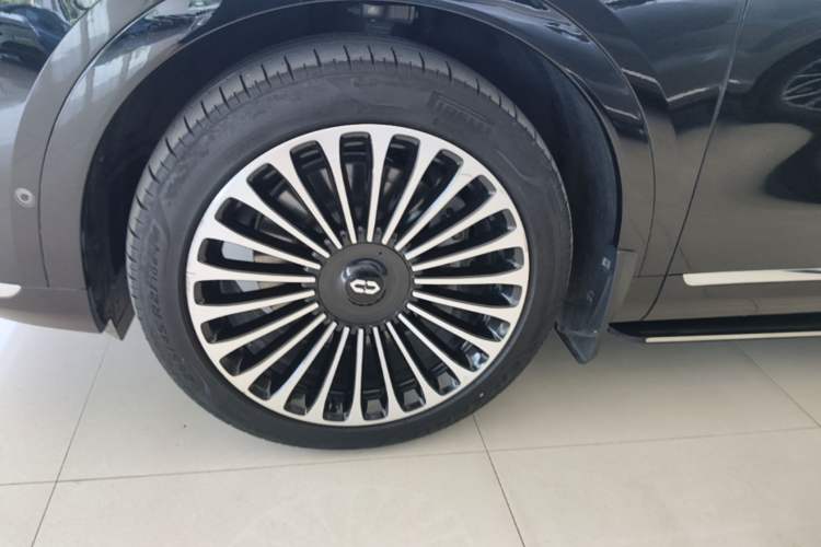 Used Hima AITO M9 2024 Range-Extended Ultra Version 52 kWh 6-Seater Model Exterior 2