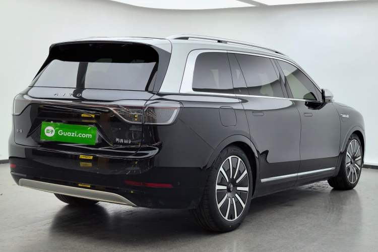 Used Hima AITO M9 2024 Range-Extended Max Edition 42 kWh 6-Seater Version Exterior 2