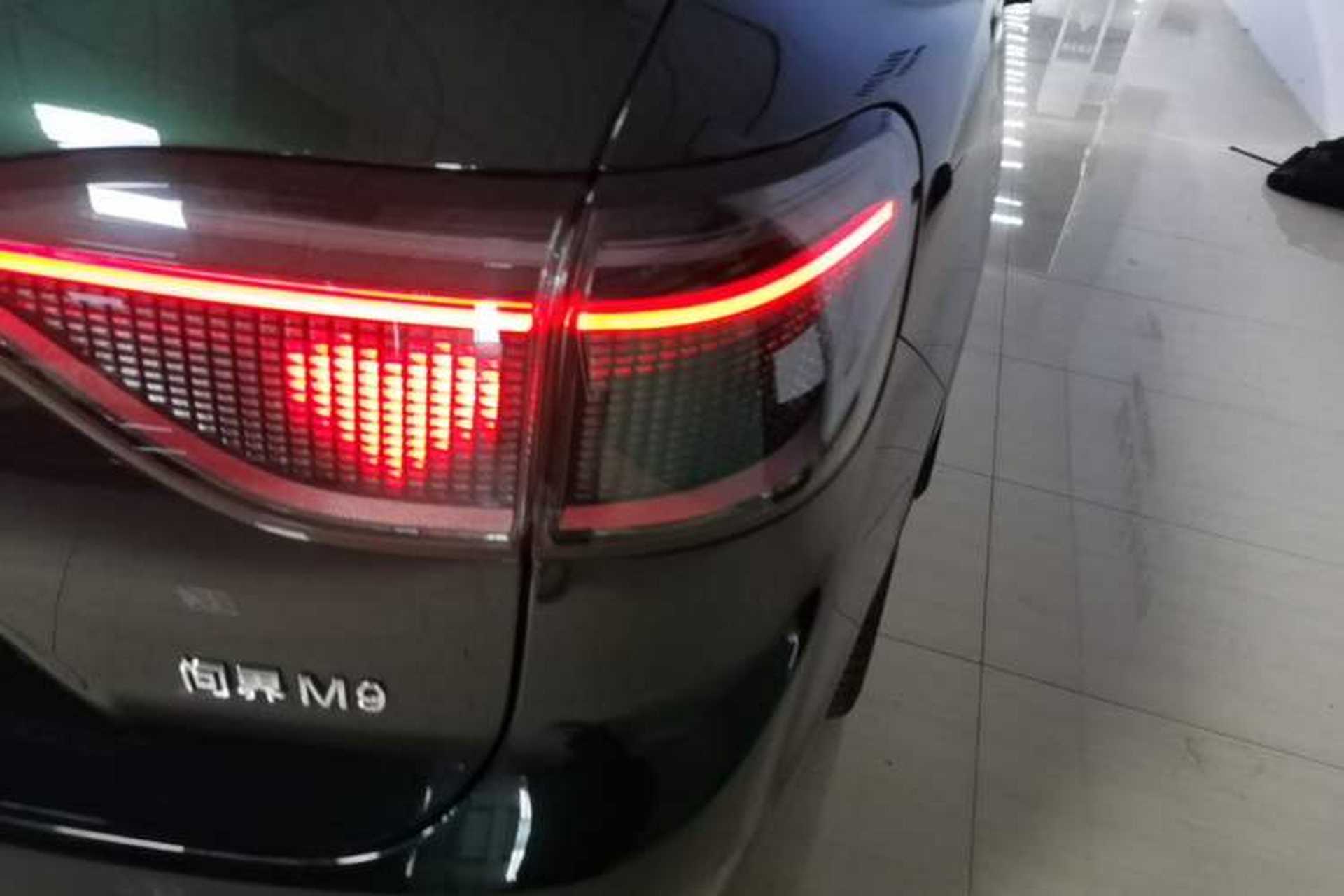 Used Hima AITO M9 2024 Range-Extended Max Edition 42 kWh 6-Seater Version Exterior 3