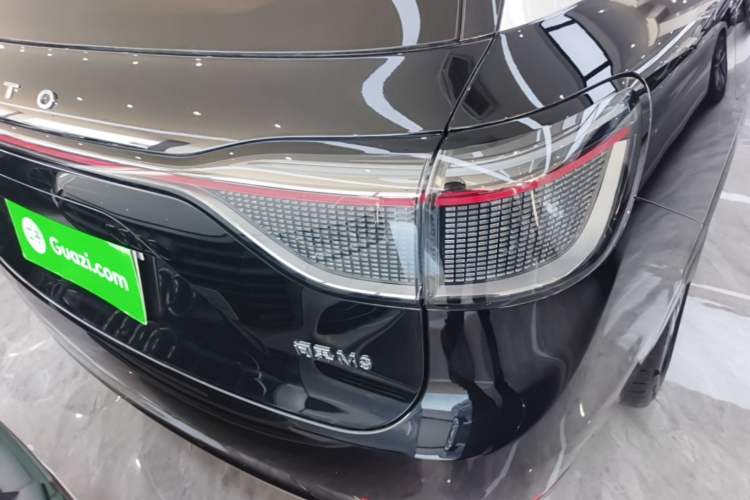 Used Hima AITO M9 2024 Range-Extended Ultra Version 42 kWh 6-Seater Model Exterior 3