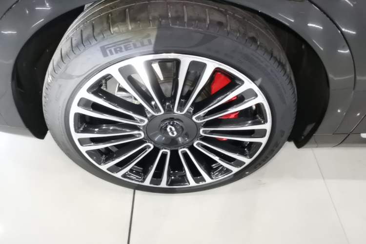 Used Hima AITO M9 2024 Range-Extended Max Edition 42 kWh 6-Seater Version Exterior 4