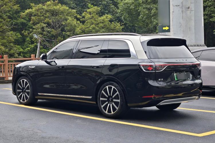 Used Hima AITO M9 2024 Range-Extended Max Edition 42 kWh 6-Seater Version Exterior 4