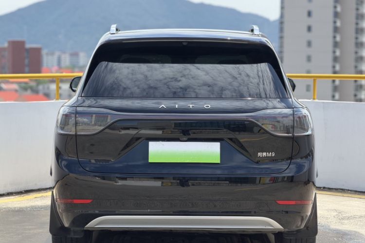 Used Hima AITO M9 2024 Range-Extended Max Edition 42 kWh 6-Seater Version Exterior 4