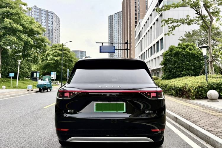 Used Hima AITO M9 2024 Range-Extended Ultra Version 42 kWh 6-Seater Model Exterior 4