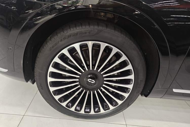 Used Hima AITO M9 2024 Range-Extended Ultra Version 52 kWh 6-Seater Model Exterior 4