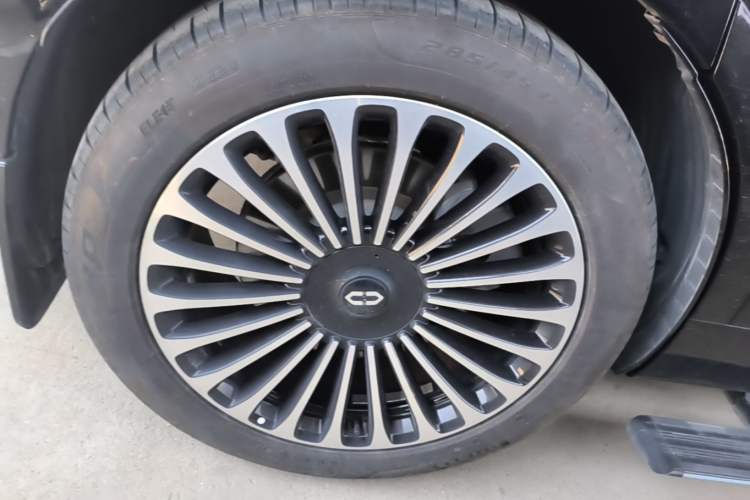 Used Hima AITO M9 2024 Range-Extended Ultra Version 52 kWh 6-Seater Model Exterior 5