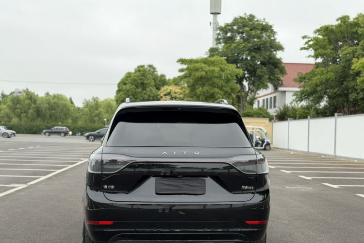 Used Hima AITO M9 2024 Range-Extended Max Edition 42 kWh 6-Seater Version Exterior 5
