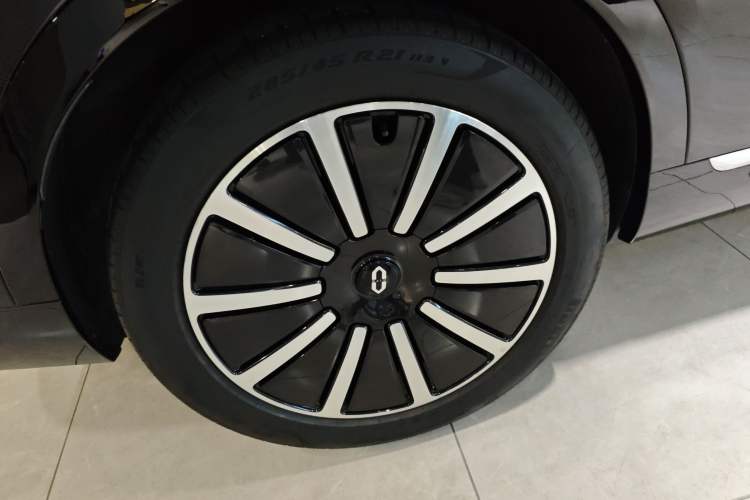 Used Hima AITO M9 2024 Range-Extended Ultra Version 52 kWh 5-Seater Model Exterior 5