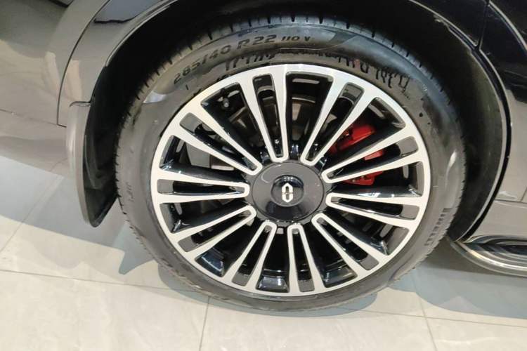Used Hima AITO M9 2024 Range-Extended Ultra Version 42 kWh 6-Seater Model Exterior 5